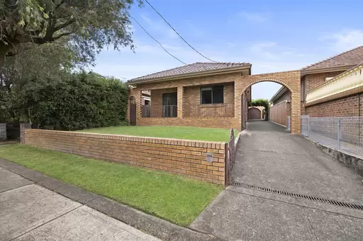 29 Cressy Street, Canterbury Sold by Rich & Oliva