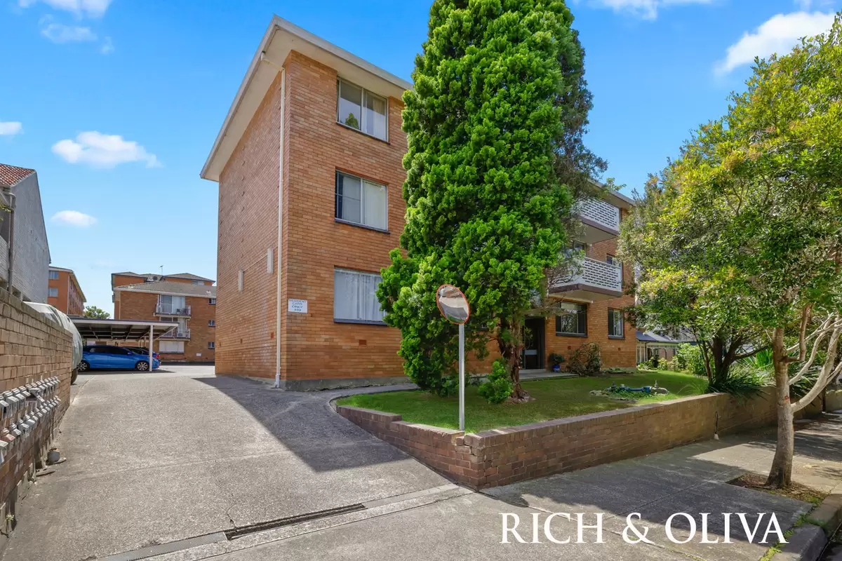 18/119 Cavendish Street, Stanmore Leased by Rich & Oliva - image 1
