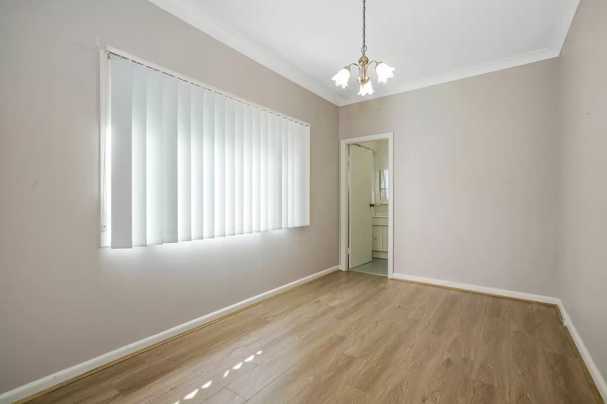 22 Day Street, Leichhardt Sold by Rich & Oliva - image 5