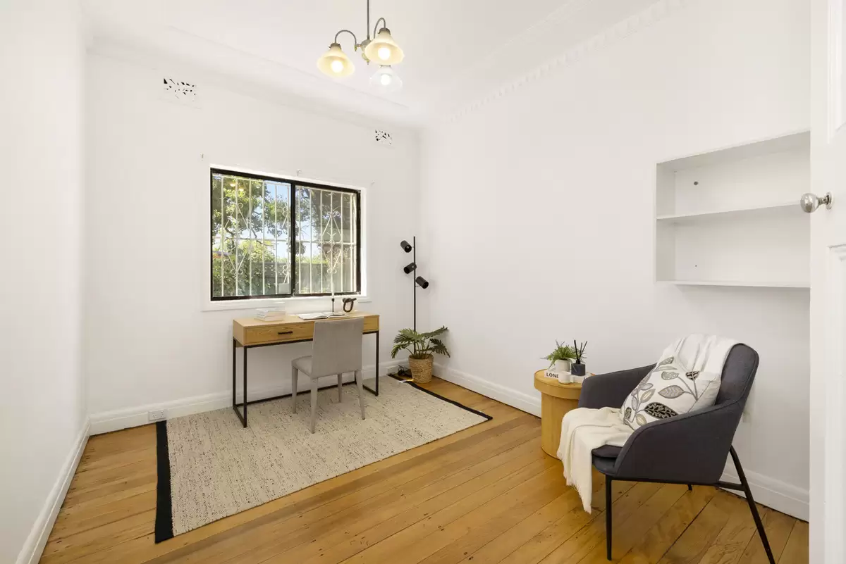 1 Crimson Street, Ashbury Sold by Rich & Oliva - image 6