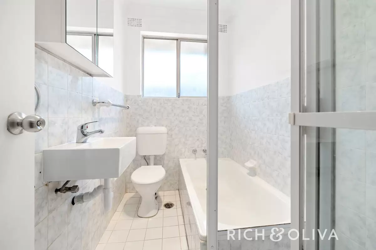 4/9 Denman Avenue, Wiley Park Leased by Rich & Oliva - image 3