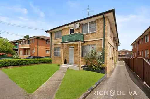 4/9 Denman Avenue, Wiley Park Leased by Rich & Oliva
