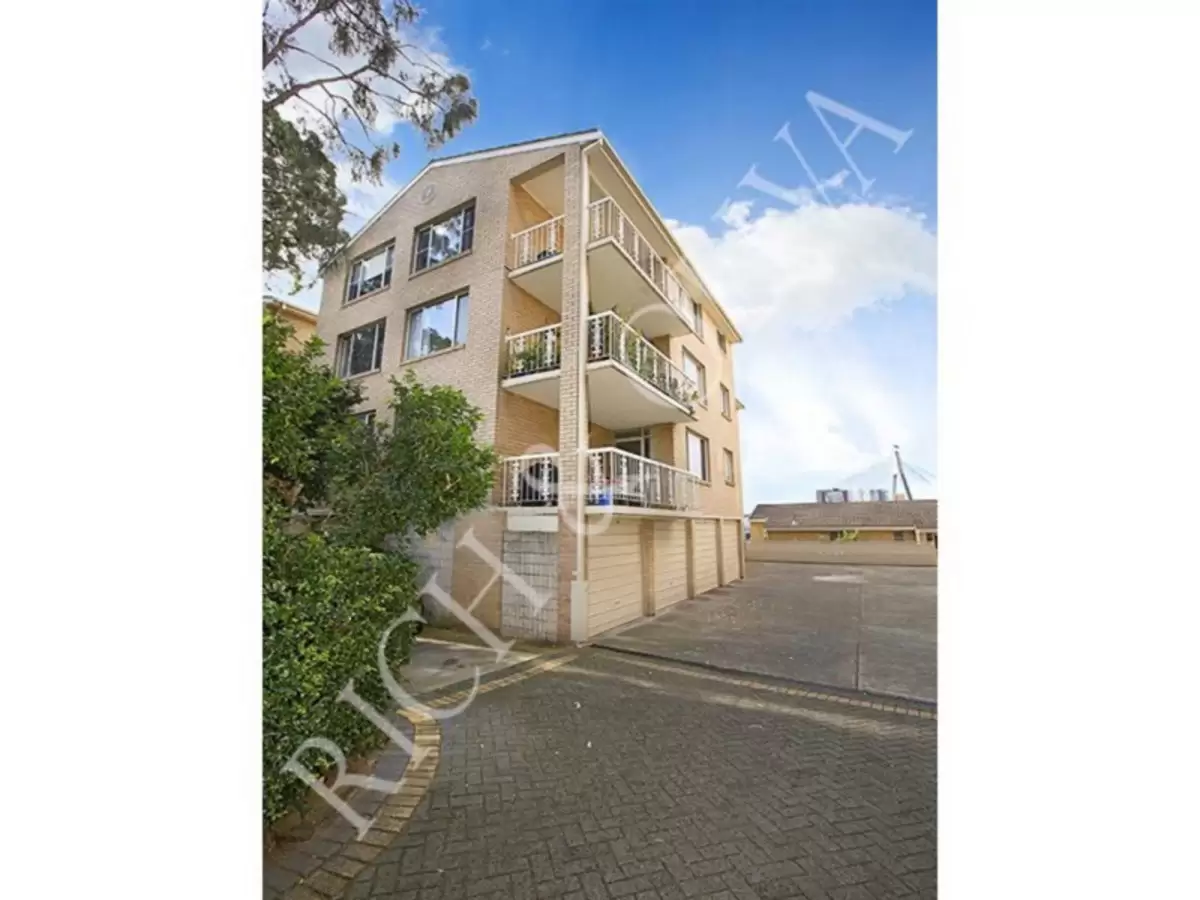 11/451 Glebe Point Rd., Glebe Leased by Rich & Oliva - image 6