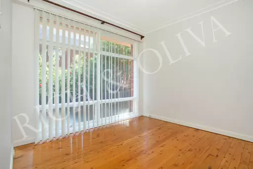 3/7 Queensborough Road, Croydon Park Leased by Rich & Oliva