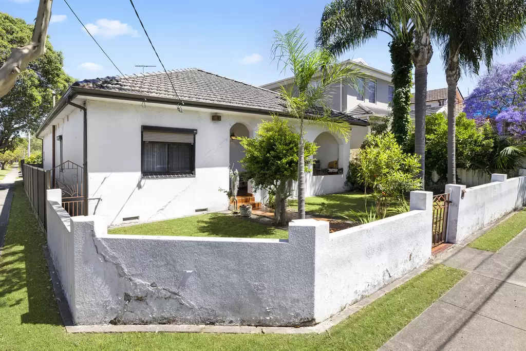 129 Coronation Parade, Strathfield South Sold by Rich & Oliva