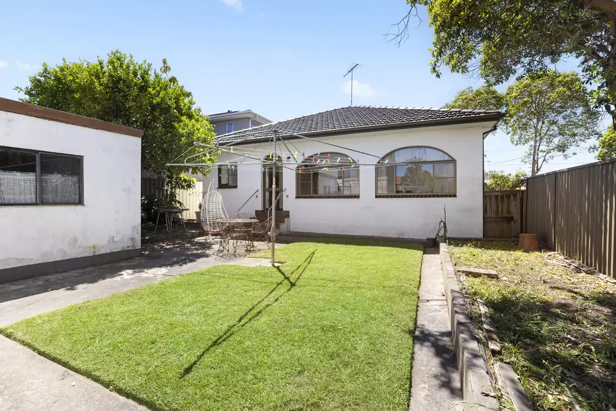 129 Coronation Parade, Strathfield South Sold by Rich & Oliva - image 9