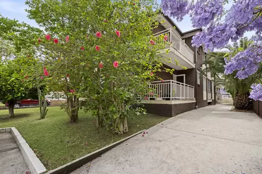 1/45 Third Avenue, Campsie Sold by Rich & Oliva