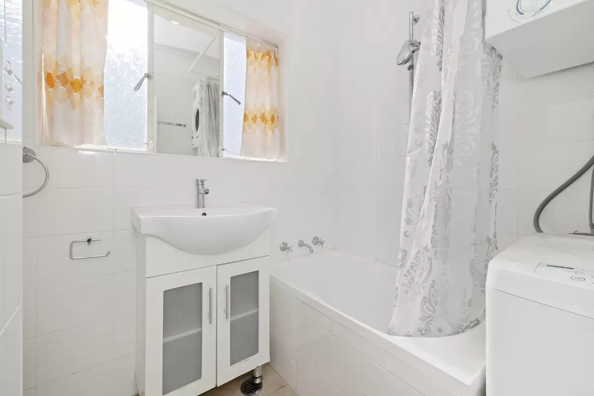 7/69 Albert Crescent, Burwood Leased by Rich & Oliva - image 5