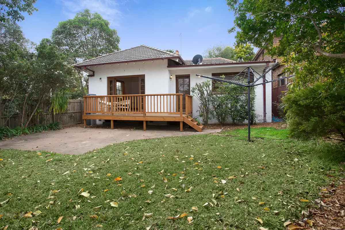 107 Madeline Street, Strathfield South Sold by Rich & Oliva - image 7