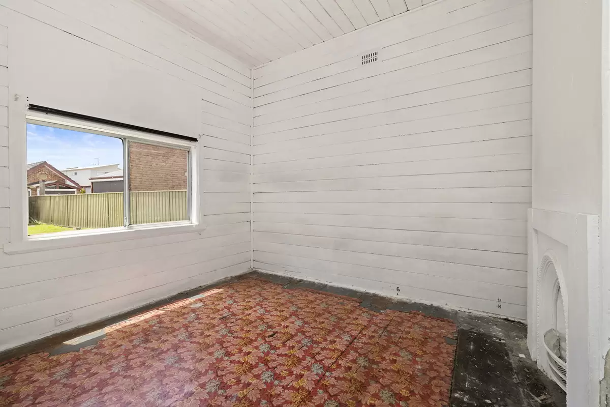 57 Thomas Street, Croydon Sold by Rich & Oliva - image 6