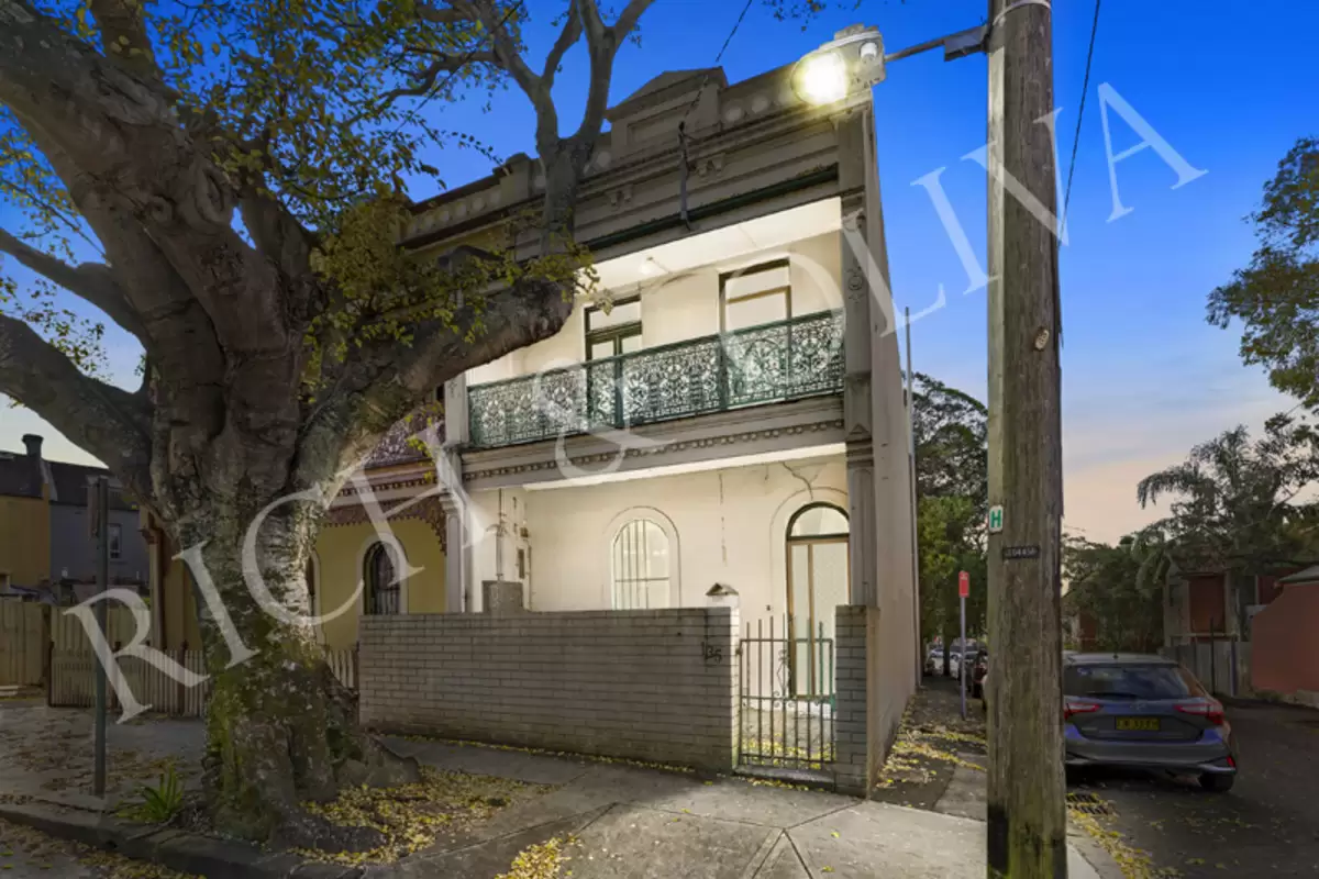 135 Glebe Street, Glebe Leased by Rich & Oliva - image 1