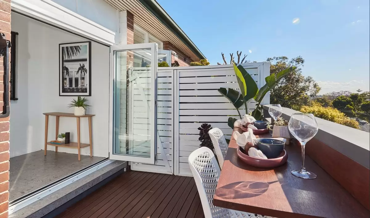 4/76 Lyons Road, Drummoyne Leased by Rich & Oliva - image 1