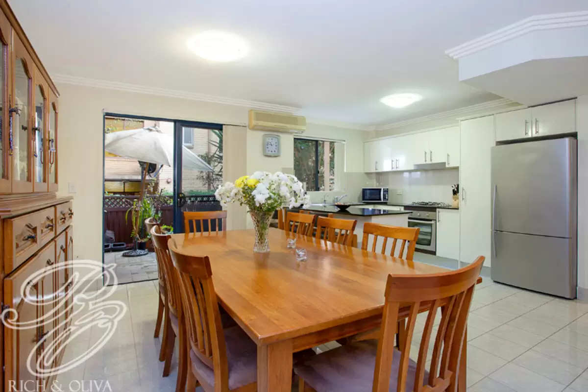 2/5 Church Street, Ashfield Leased by Rich & Oliva - image 4