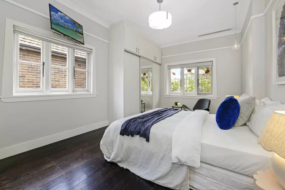 12 Hampton Street, Croydon Park Sold by Rich & Oliva - image 3