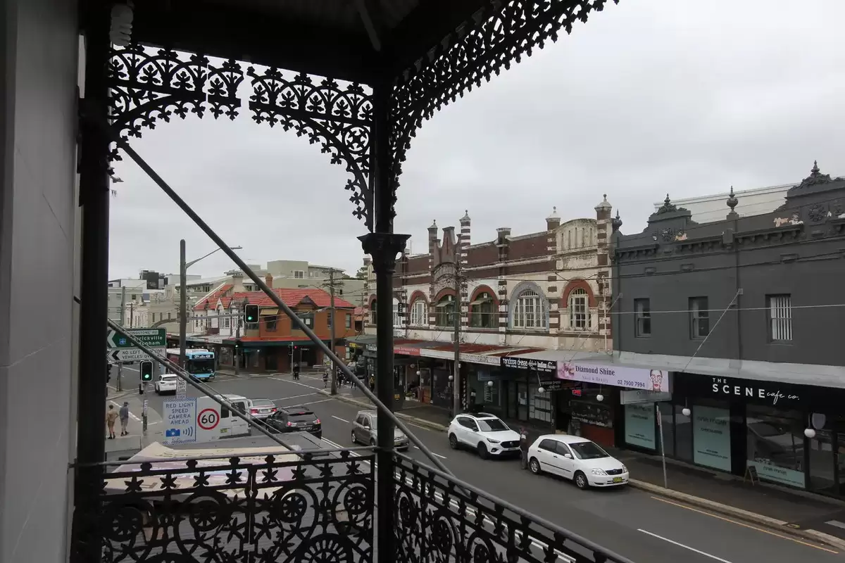 1/110 New Canterbury Road, Petersham Leased by Rich & Oliva - image 7