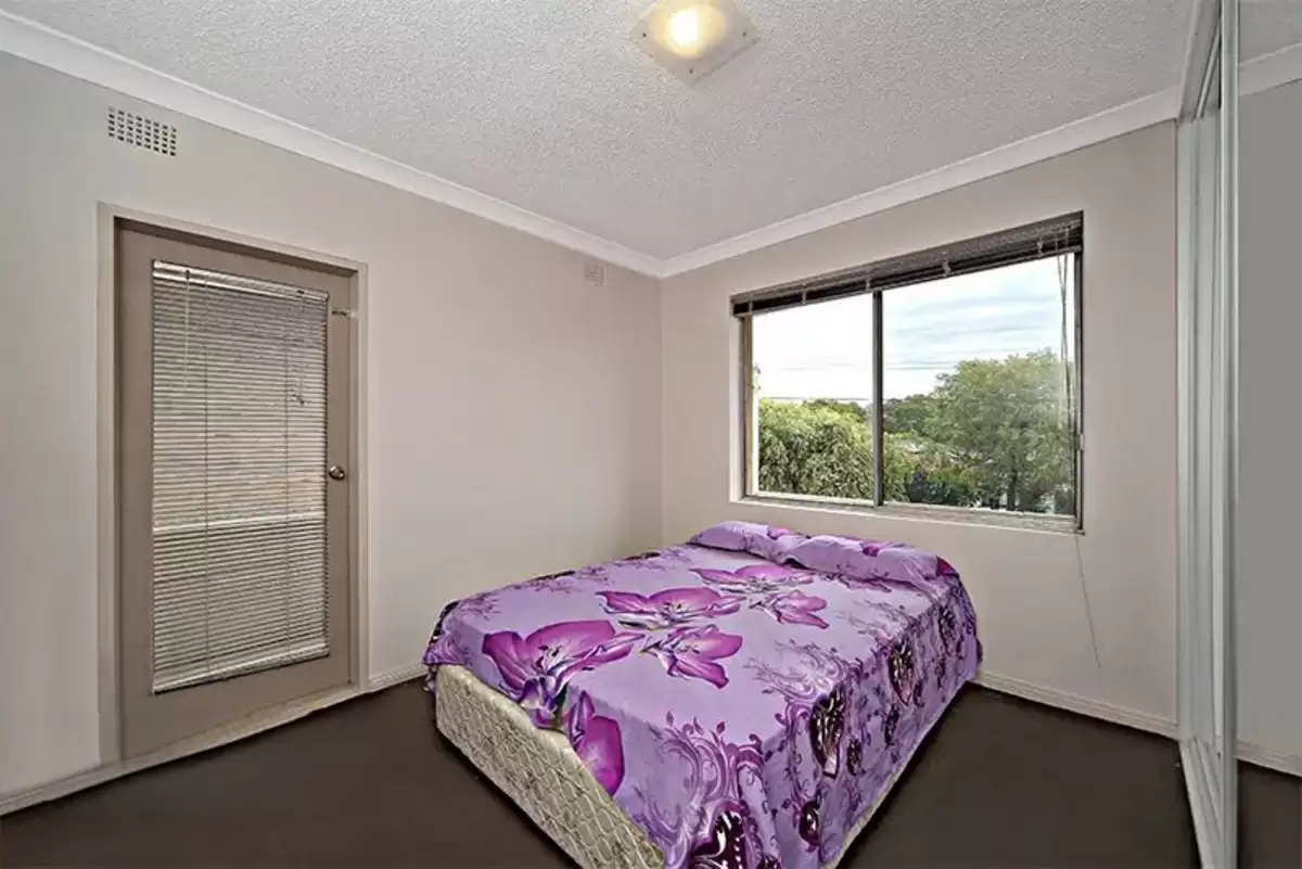 1/106 Ernest Street, Lakemba Leased by Rich & Oliva - image 4
