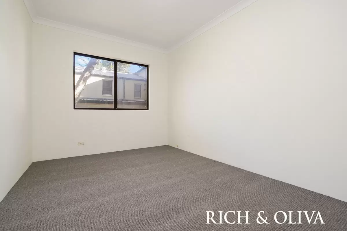 2/37 Bland Street, Ashfield Leased by Rich & Oliva - image 4