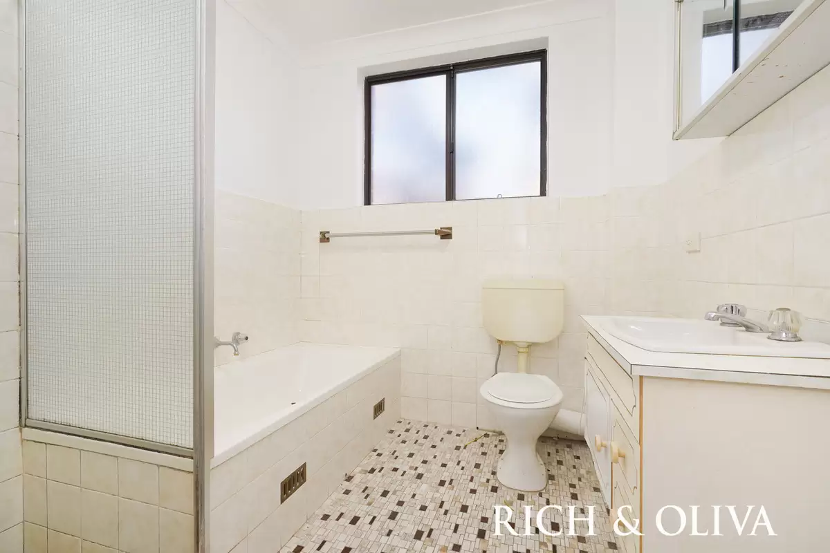 2/37 Bland Street, Ashfield Leased by Rich & Oliva - image 5