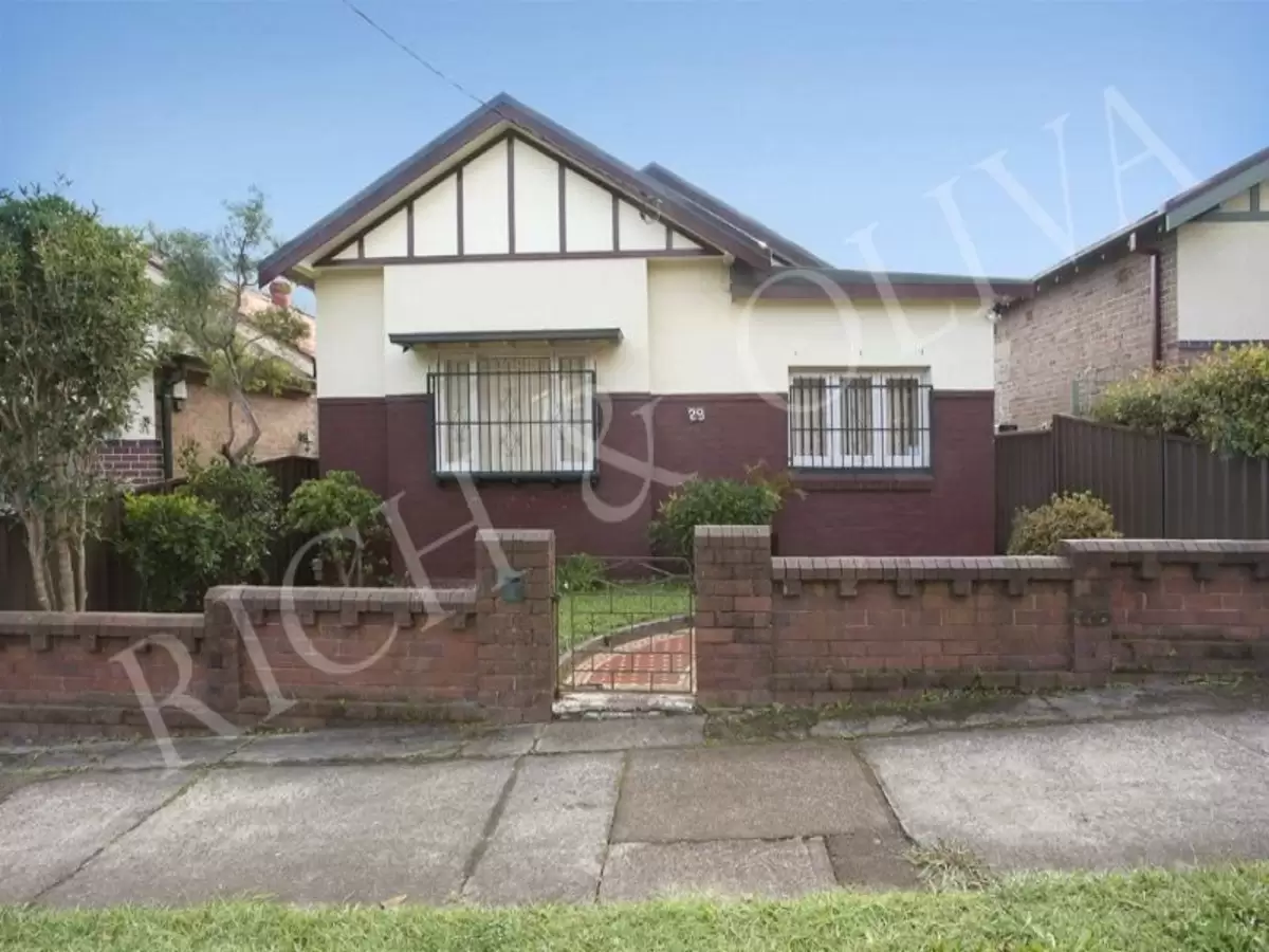 29 First Street, Ashbury Leased by Rich & Oliva - image 1