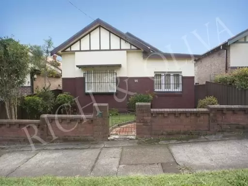 29 First Street, Ashbury Leased by Rich & Oliva
