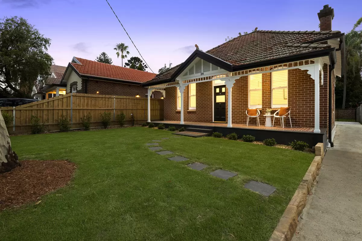 26 Bay Street, Croydon Sold by Rich & Oliva - image 1