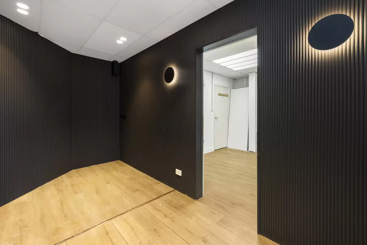2/174 Liverpool Road, Enfield Sold by Rich & Oliva - image 3