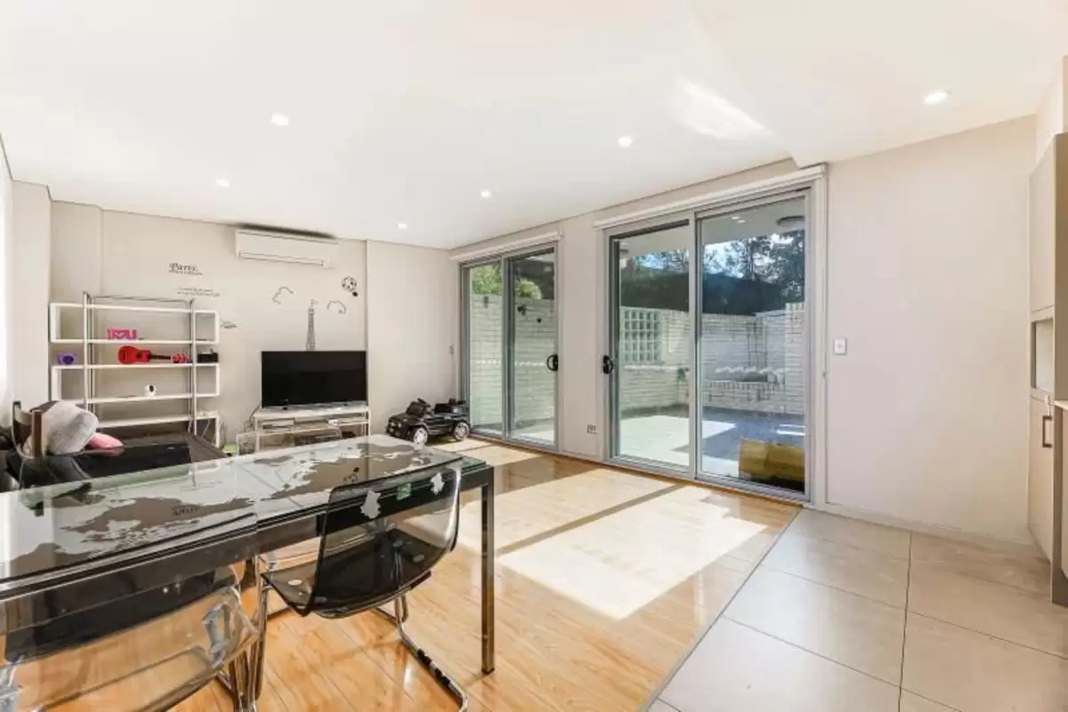 G07/8 Broughton Street, Canterbury Leased by Rich & Oliva - image 3