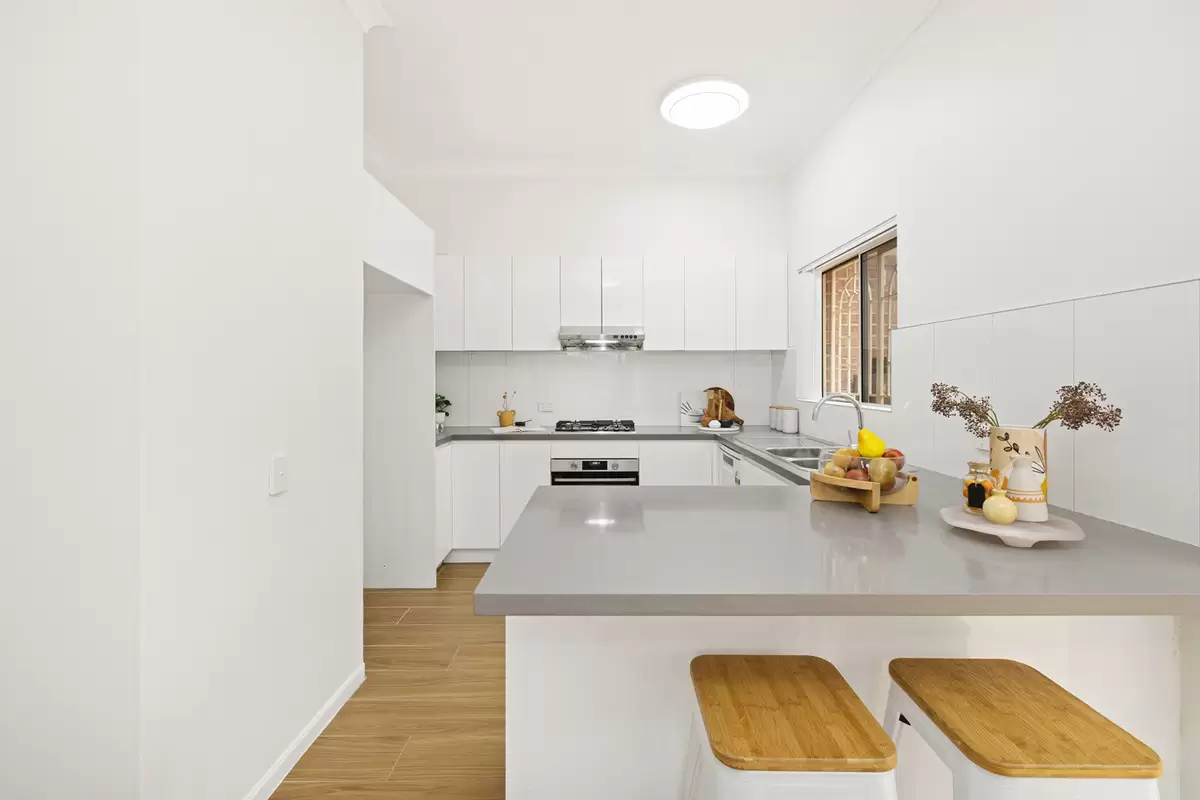 30/38 Wallace Street, Ashfield Sold by Rich & Oliva - image 5