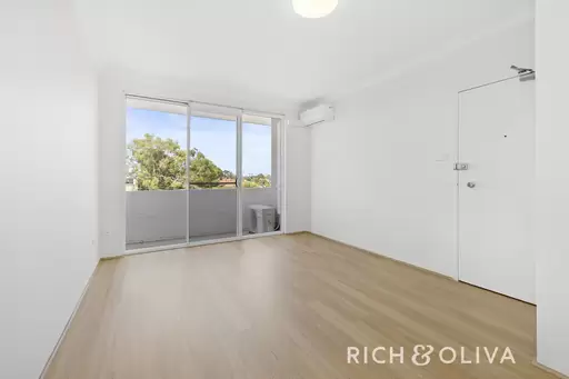 8/89 Bland Street, Ashfield Leased by Rich & Oliva