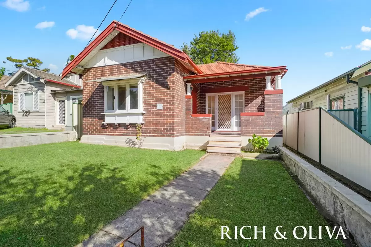 17 Moreton Street, Lakemba Leased by Rich & Oliva - image 1