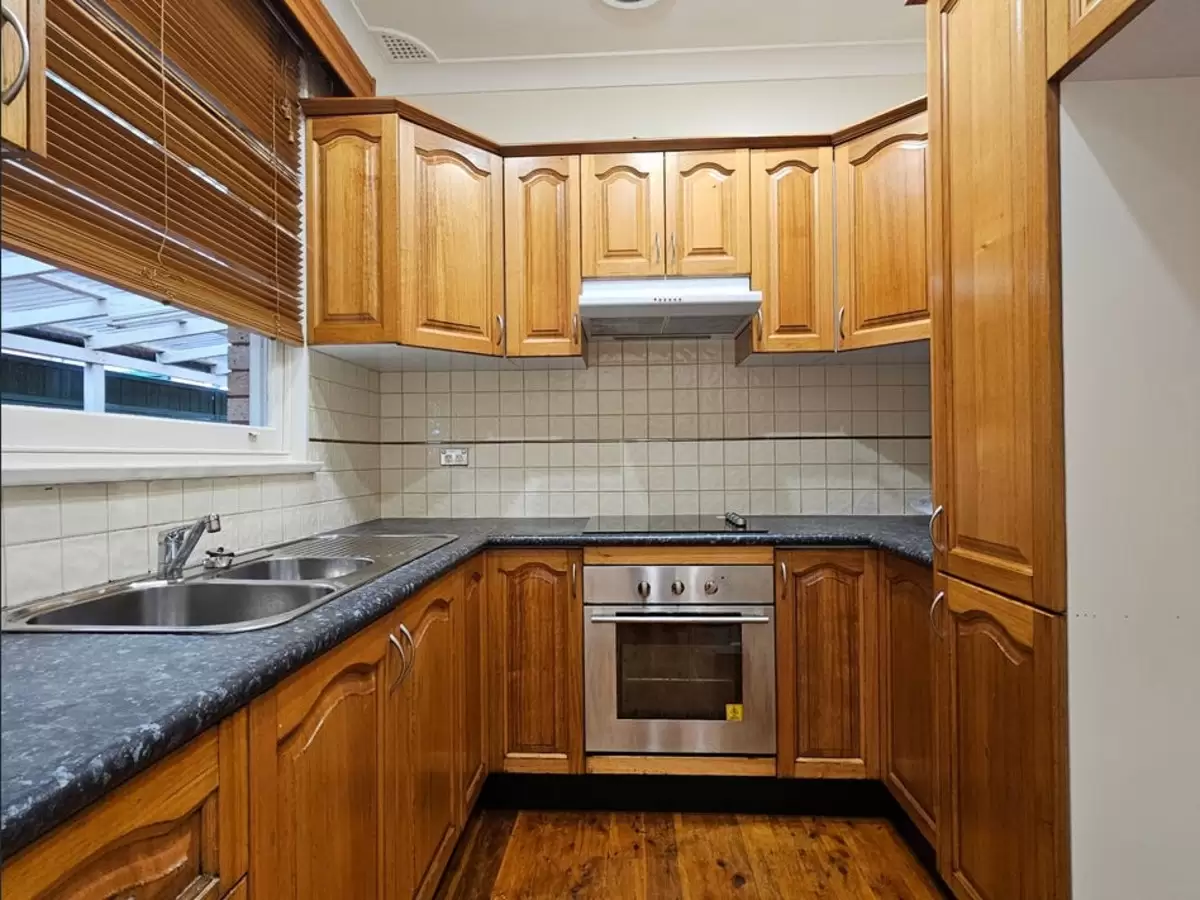 4/29-31 Mimosa Street, Bexley Leased by Rich & Oliva - image 2