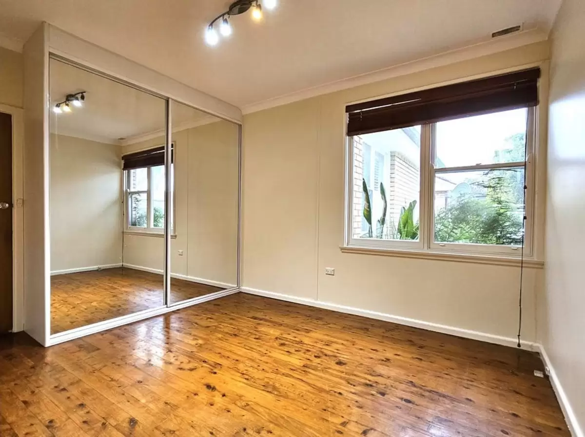 4/29-31 Mimosa Street, Bexley Leased by Rich & Oliva - image 4