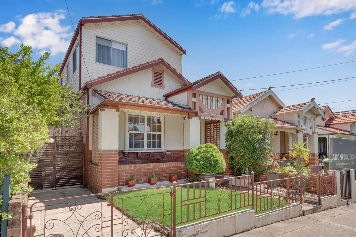 30 Second Street, Ashbury Sold by Rich & Oliva - image 2