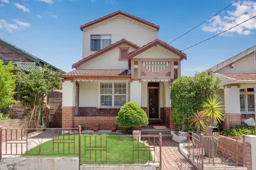 30 Second Street, Ashbury Sold by Rich & Oliva