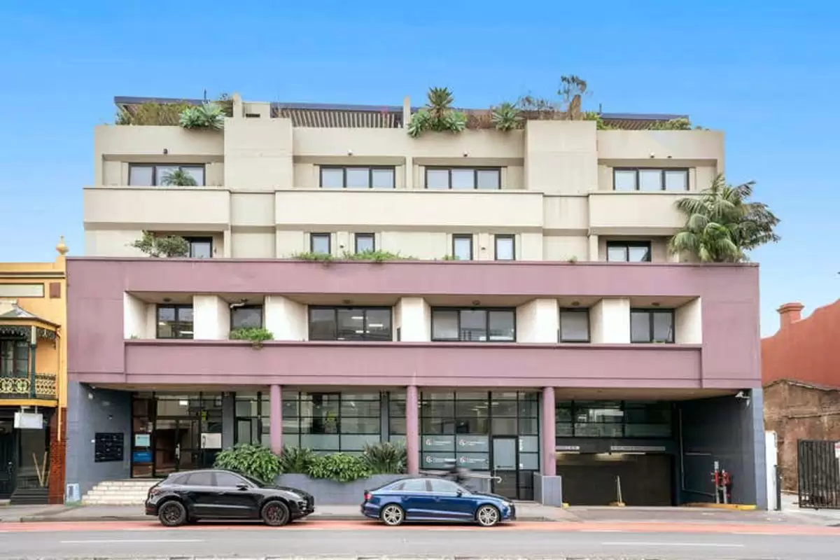 10/469-475 Parramatta Road, Leichhardt Leased by Rich & Oliva - image 1