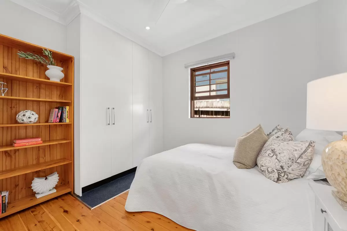 10 Trevenar Street, Ashbury Sold by Rich & Oliva - image 5