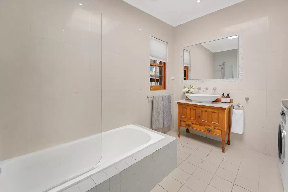 10 Trevenar Street, Ashbury Sold by Rich & Oliva - image 14