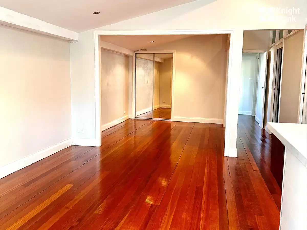 2/117 New Canterbury Road, Petersham Leased by Rich & Oliva - image 2