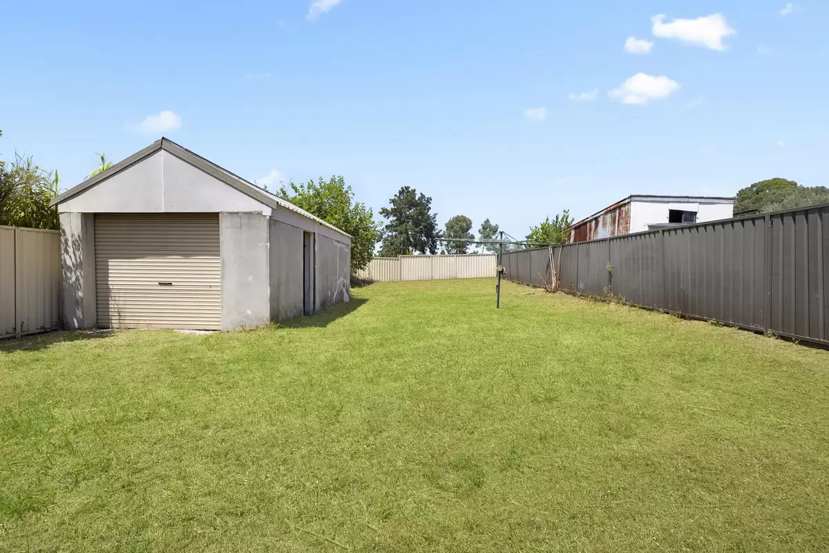 8 Burnham Street, Belfield Sold by Rich & Oliva - image 2