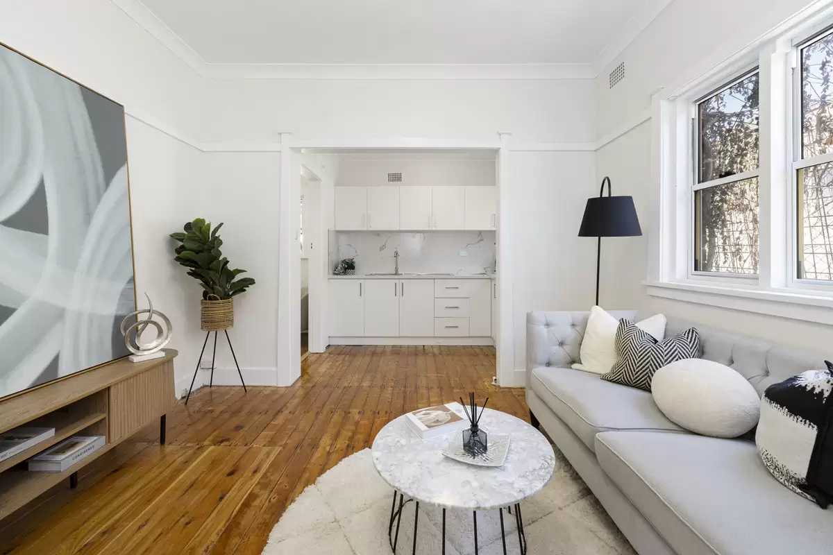 8 Burnham Street, Belfield Sold by Rich & Oliva - image 9
