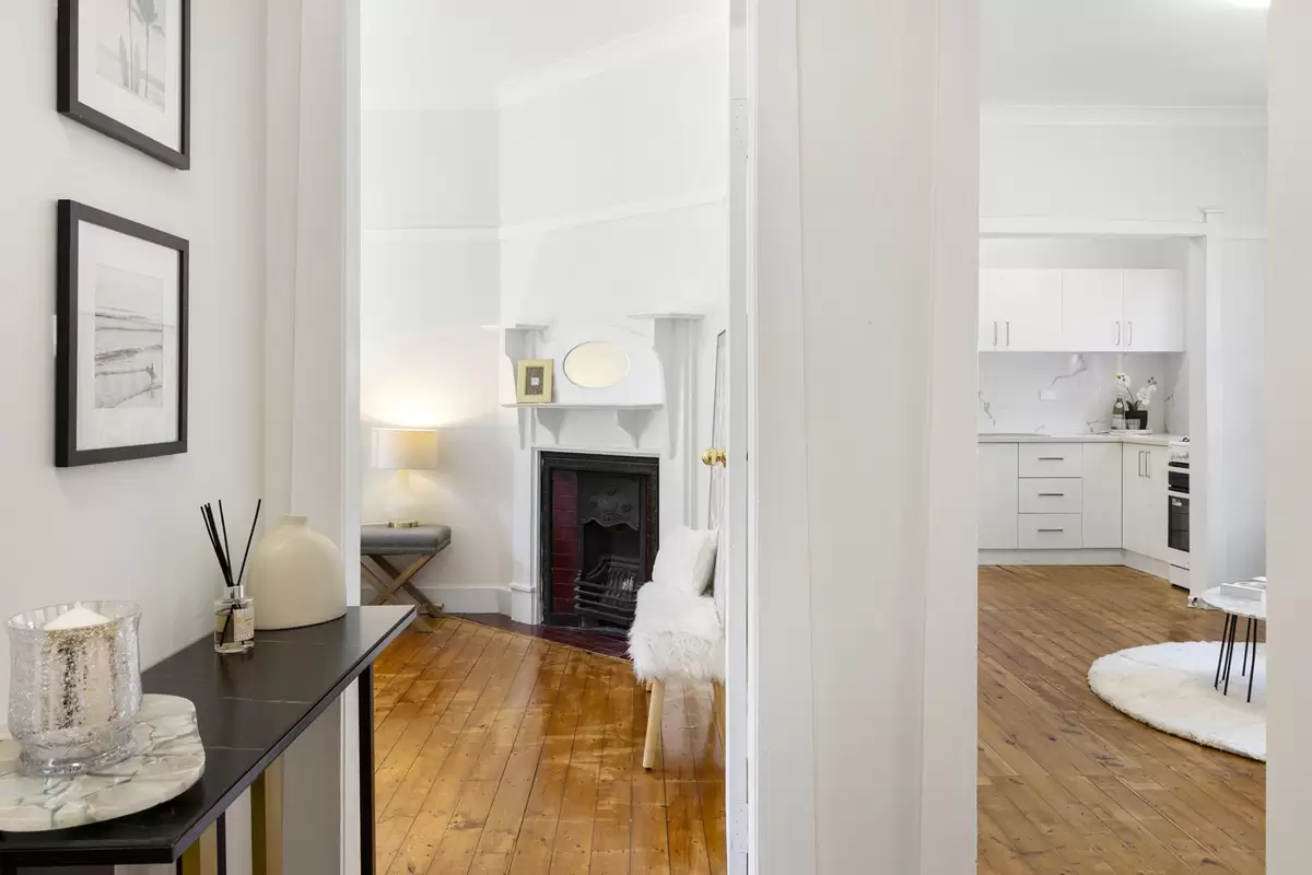 8 Burnham Street, Belfield Sold by Rich & Oliva - image 7