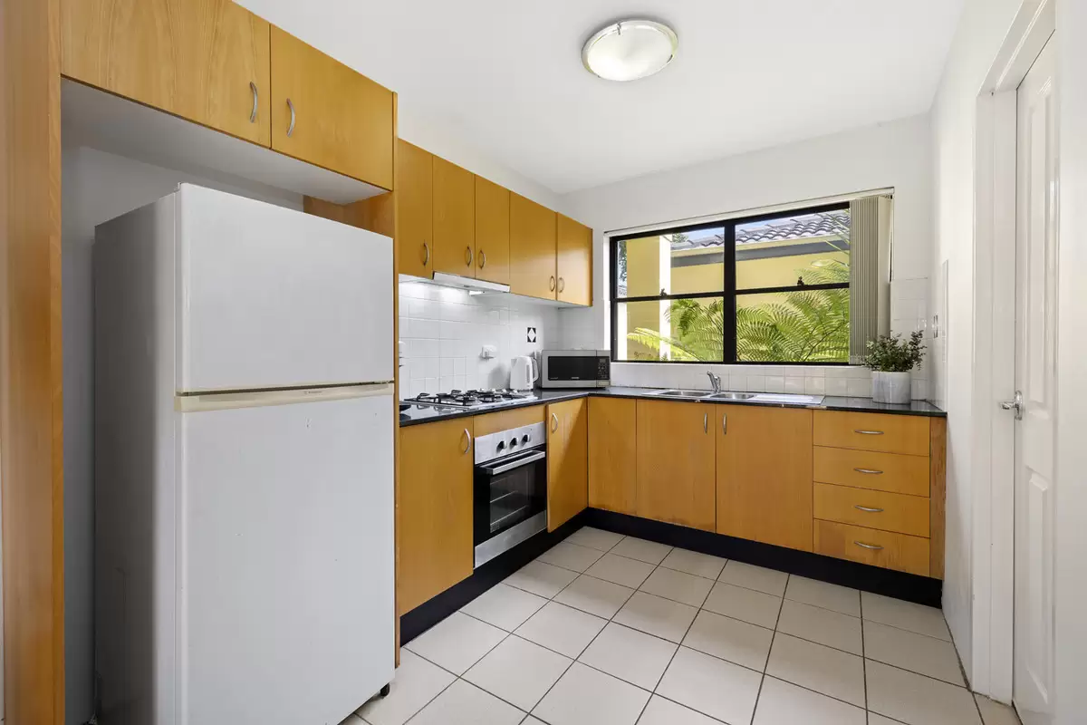 6/219 Croydon Road, Croydon Leased by Rich & Oliva - image 5