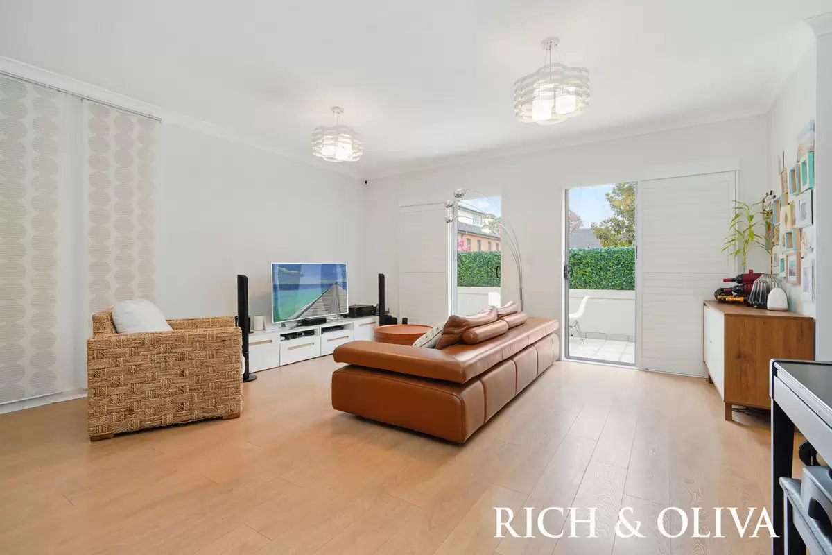 13/16 Brunswick Parade, Ashfield Leased by Rich & Oliva - image 3