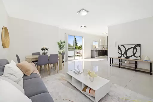 10/37-39 Burwood Road, Belfield Sold by Rich & Oliva
