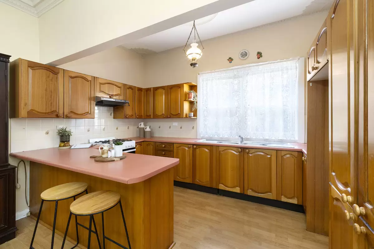6 Badminton Road, Croydon Sold by Rich & Oliva - image 14