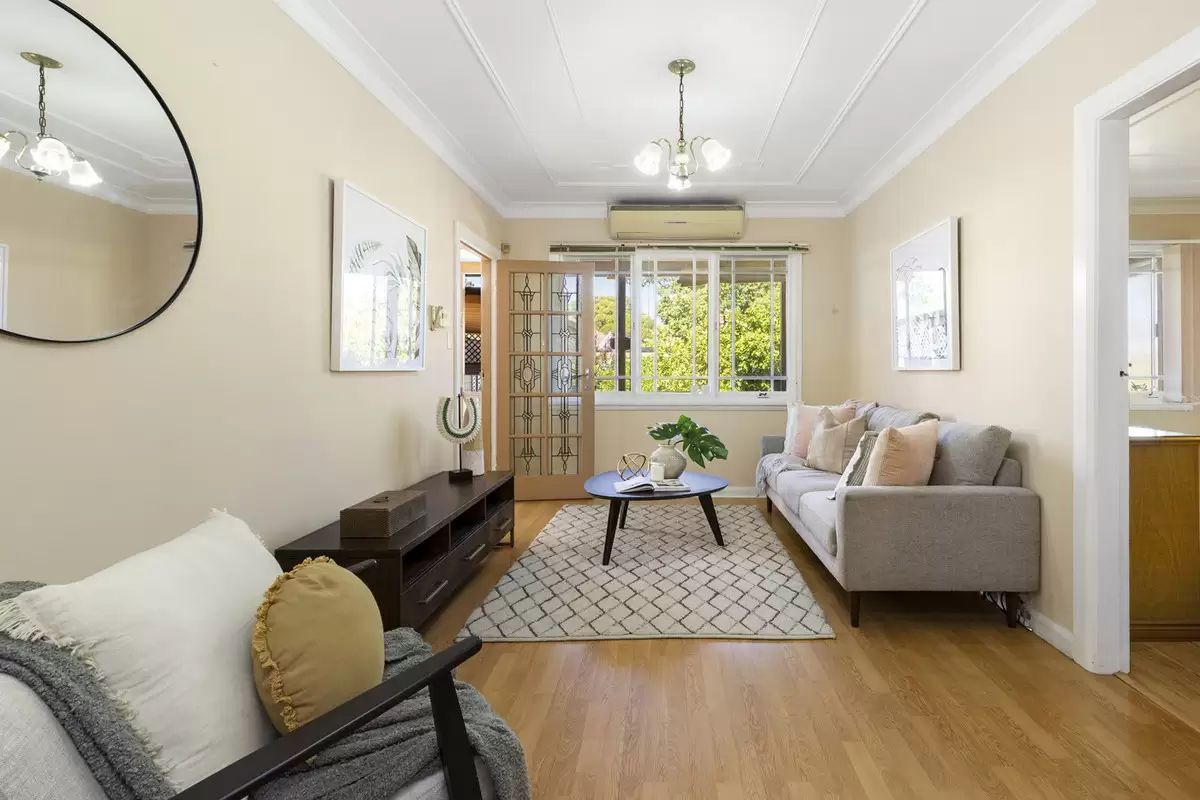 6 Badminton Road, Croydon Sold by Rich & Oliva - image 15