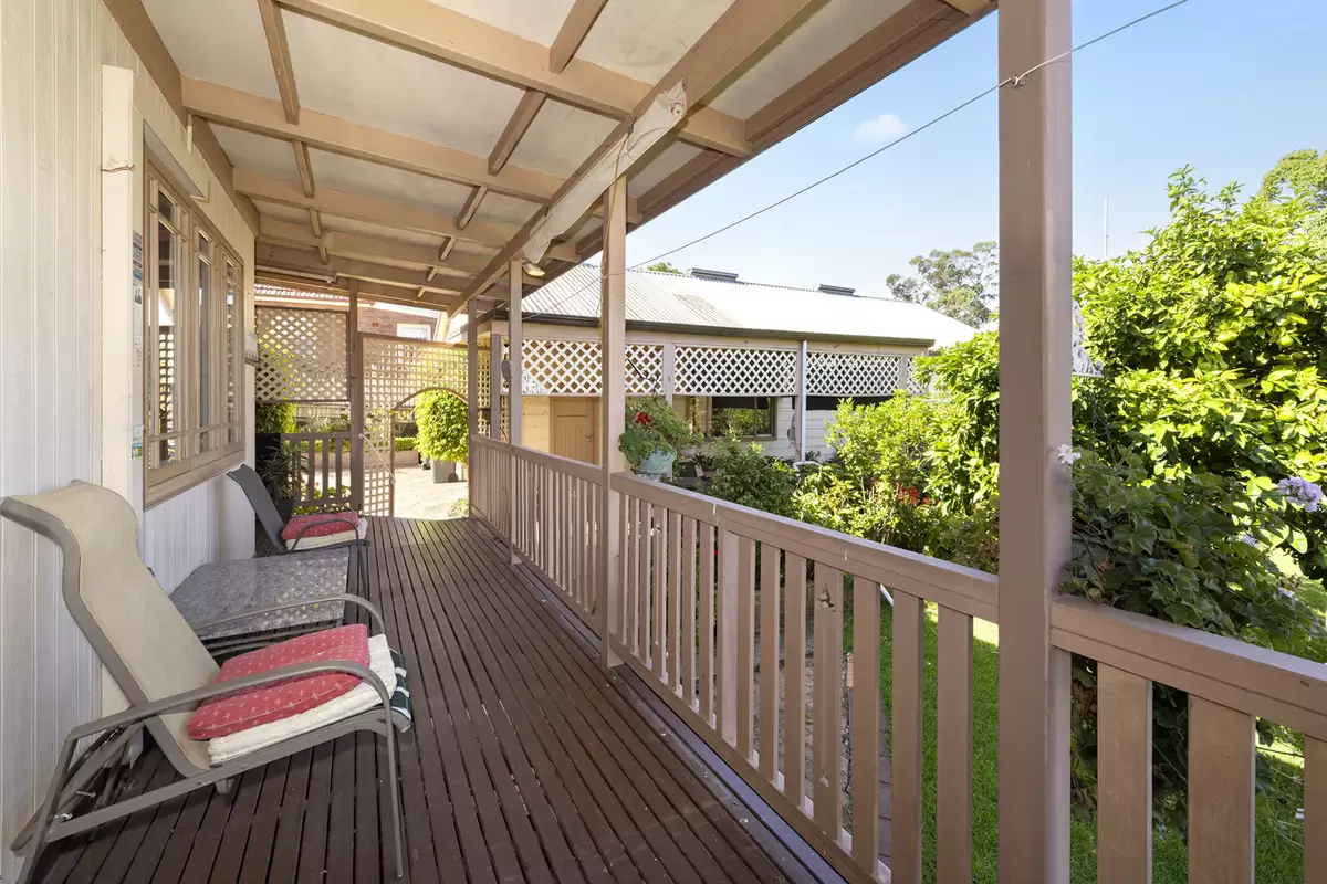 6 Badminton Road, Croydon Sold by Rich & Oliva - image 16