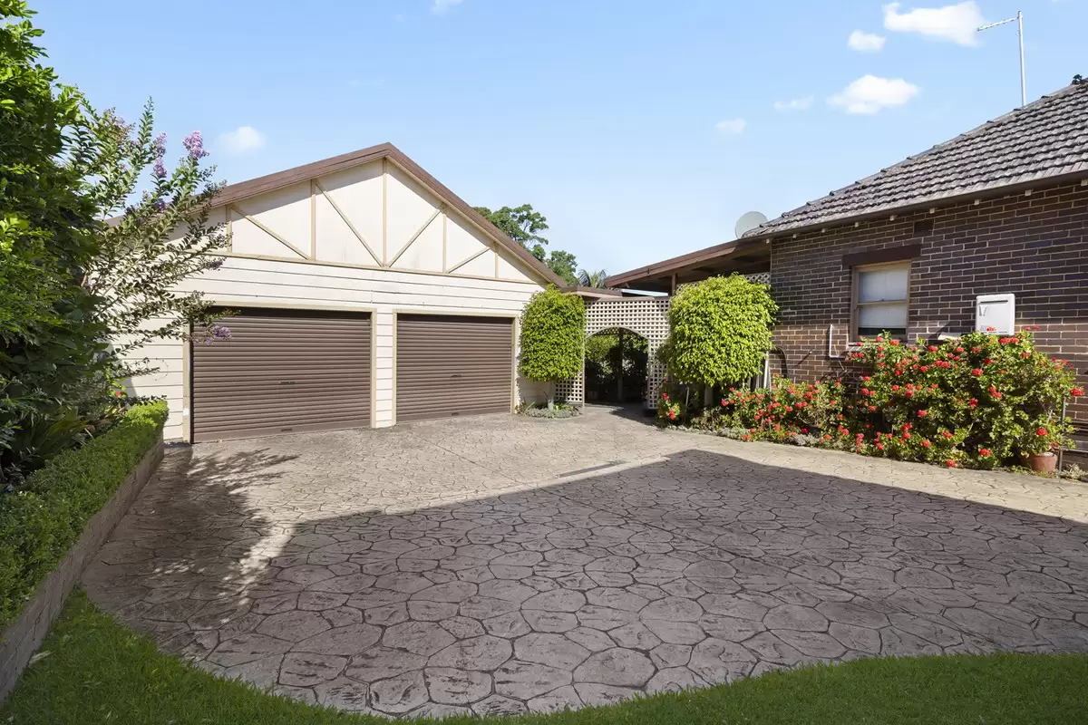 6 Badminton Road, Croydon Sold by Rich & Oliva - image 20