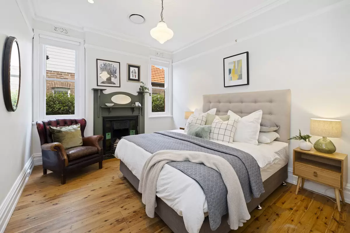 82 Croydon Avenue, Croydon Park Sold by Rich & Oliva - image 3