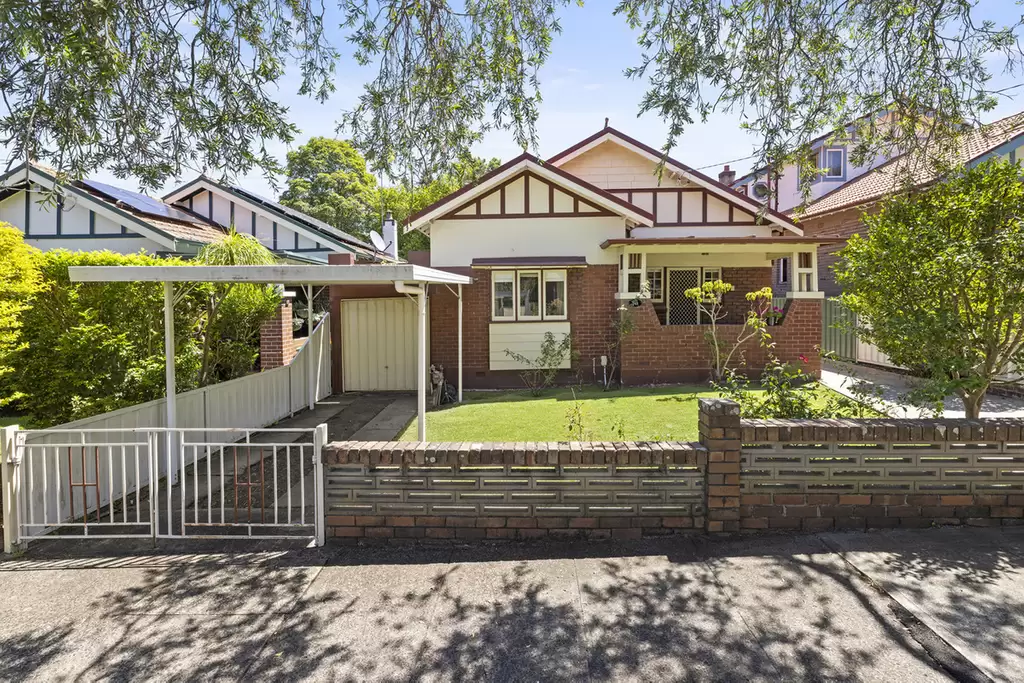 15 Austin Avenue, Croydon For Sale by Rich & Oliva